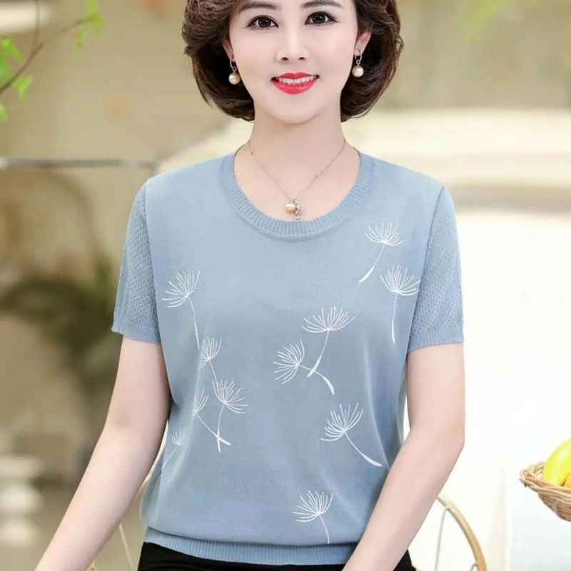 新款洋气时尚妈妈夏装短袖中年妇女薄款t恤宽松大码针织冰丝上衣