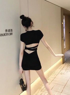 小心机露背交叉短袖连衣裙女直播夏季褶皱弹力内搭包臀夜店短裙子