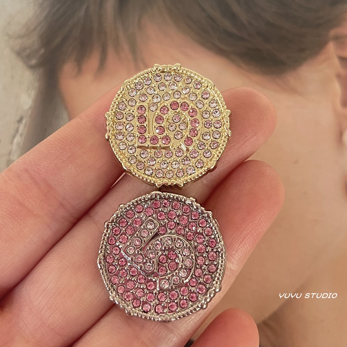 名媛小香风5字镶钻金属纽扣