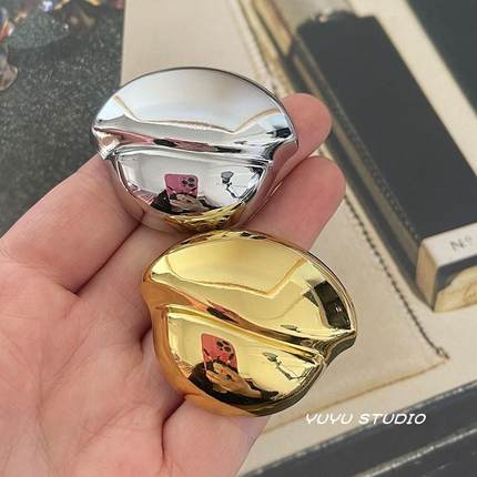 高级感异形蚌壳金属纽扣貂皮大衣扣子小香冷淡风西服外套装饰扣