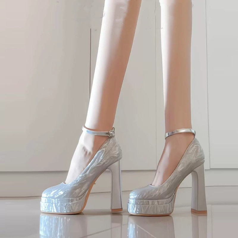 增高10CM小个子银色高跟鞋粗跟甜酷玛丽珍婚鞋厚底防水台真皮单鞋