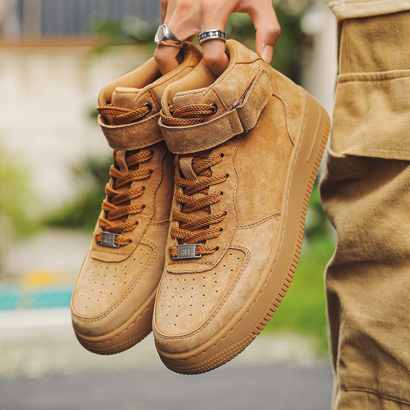 AJ原版板鞋男款空军一号中帮新款百搭工装鞋复古德训鞋高帮中筒靴