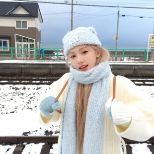 hucares定制「蓝色多瑙河」自留围巾帽子套装保暖防寒百搭围脖冬