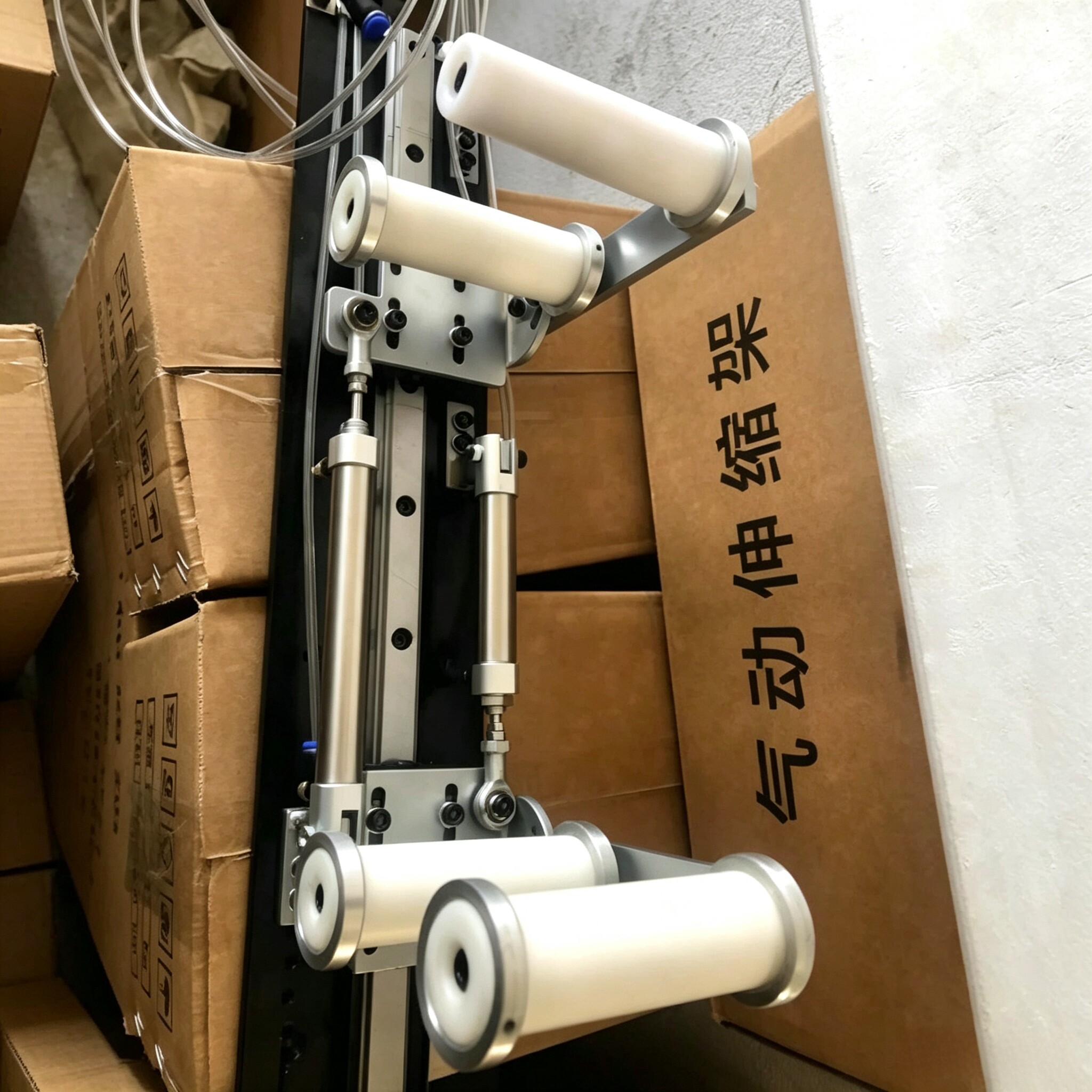 新款气动啤呤架脚踏伸缩拉腰机橡筋撑开架平车多针自动感应橡筋架