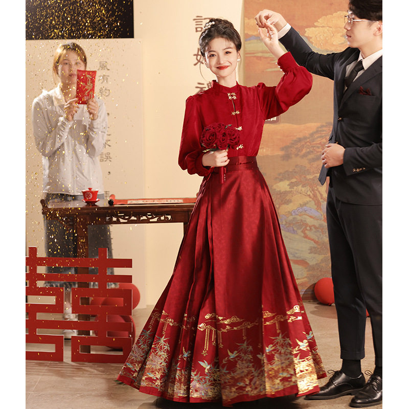 红色马面裙敬酒服新娘旗袍2026新款新中式结婚礼服订婚套装婚服