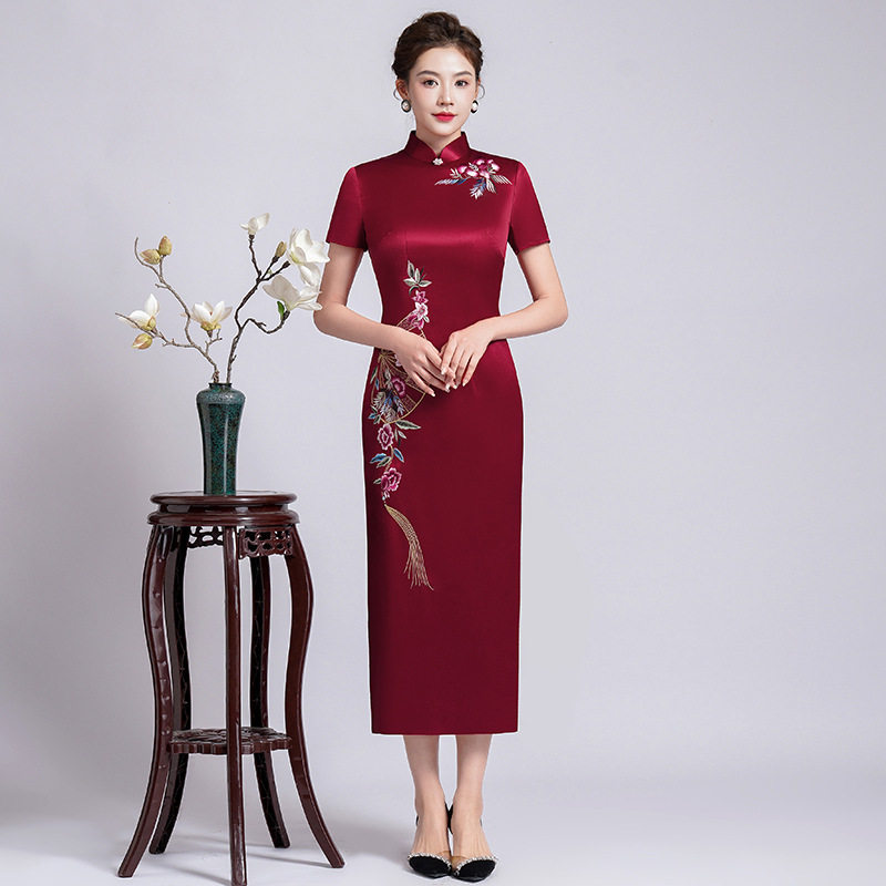 喜婆婆婚宴礼服新款妈妈装 旗袍女新中式醋酸缎刺绣长款旗袍春季