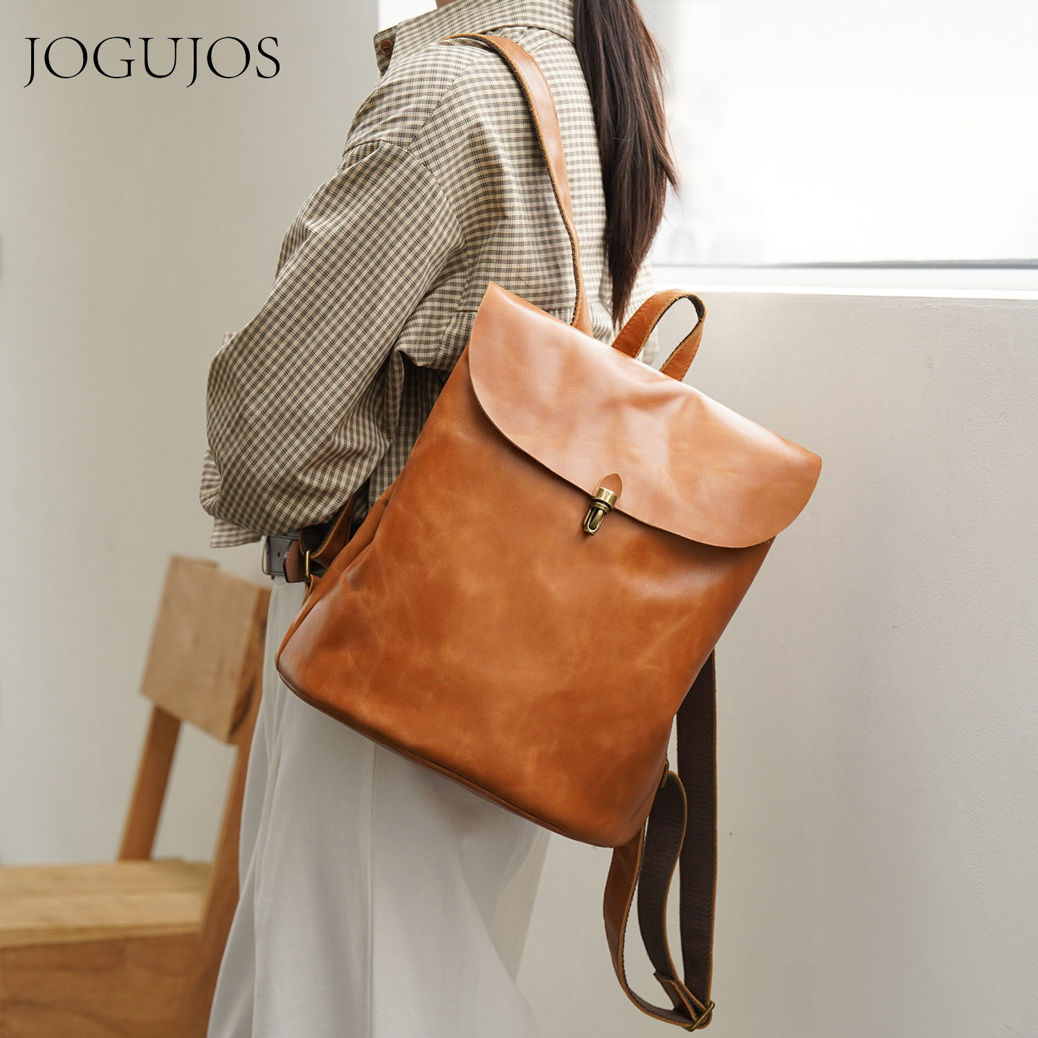 JOGUJOS真皮女包双肩包高档头层牛皮休闲女士背包卡扣盖头旅行包