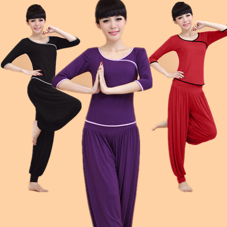 2025年春新款莫代尔瑜伽服套装大码灯笼裤运动跳舞女健身服团队