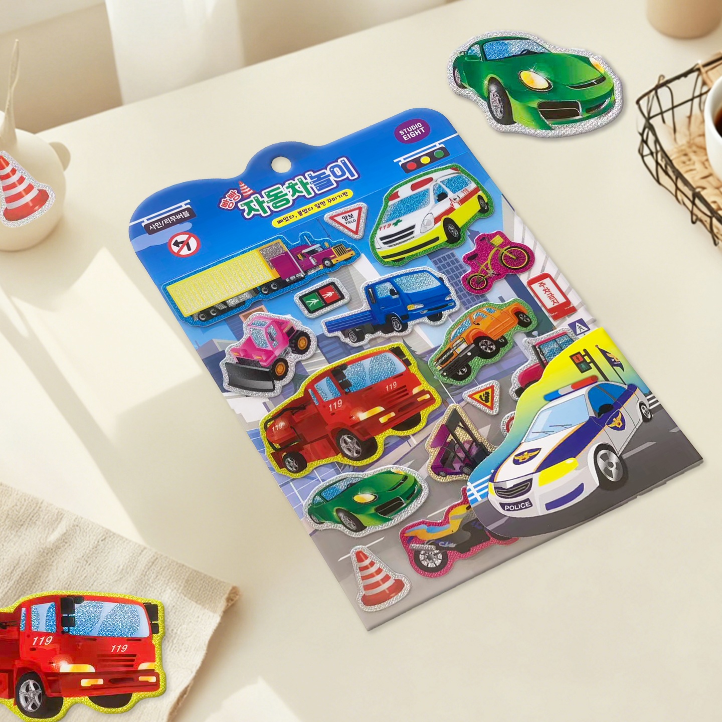 韩国卡通立体工程车儿童贴纸玩具车装饰贴纸男孩礼物3d汽车类贴纸