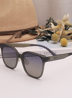 中性休闲款女士简约舒适高级感咸菜绿偏光太阳镜UV400新款墨镜潮