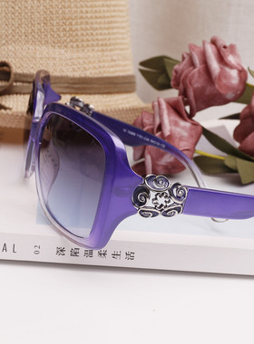 品牌清仓6868女士紫色镶钻方框太阳镜TR90墨镜清晰优质防紫外线潮