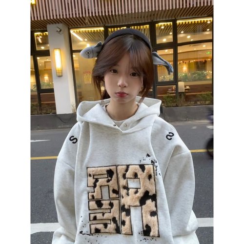 HandSeven复古字母刺绣连帽卫衣