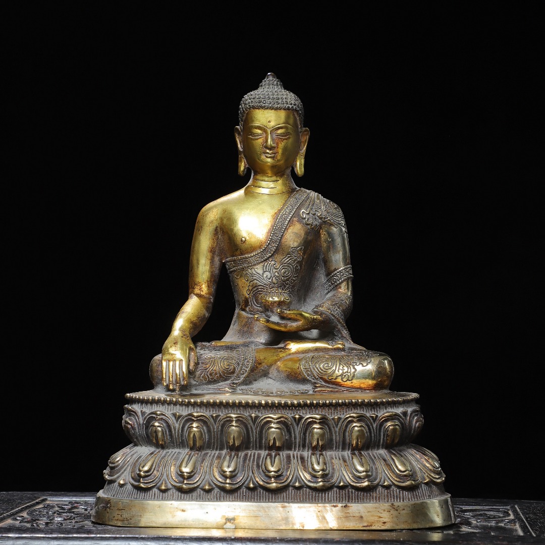 阿弥陀佛像白铜鎏银释迦牟尼家居佛堂供佛桌面装饰品复古工艺摆件