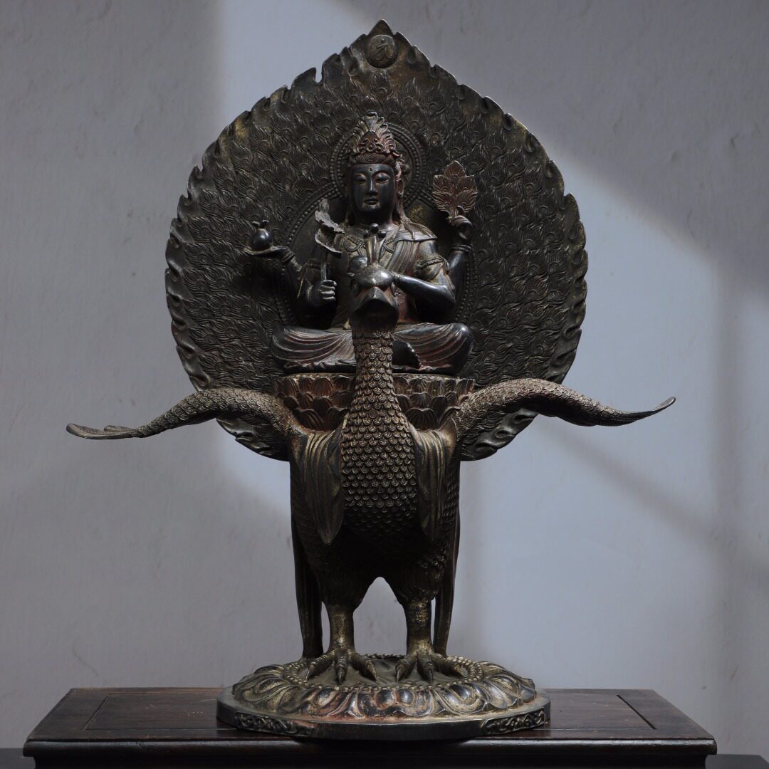 孔雀明王菩萨佛像纯铜器拓金家居佛堂供奉装饰工艺品桌面复古摆件