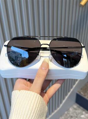 飞行员墨镜男款潮级感防紫外线开车专用偏光太阳眼镜蛤蟆镜大脸