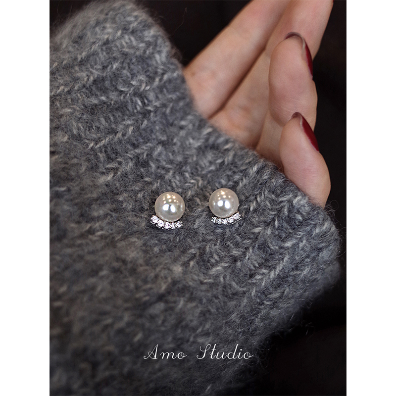 AMO闪钻微笑人造珍珠耳环女气质