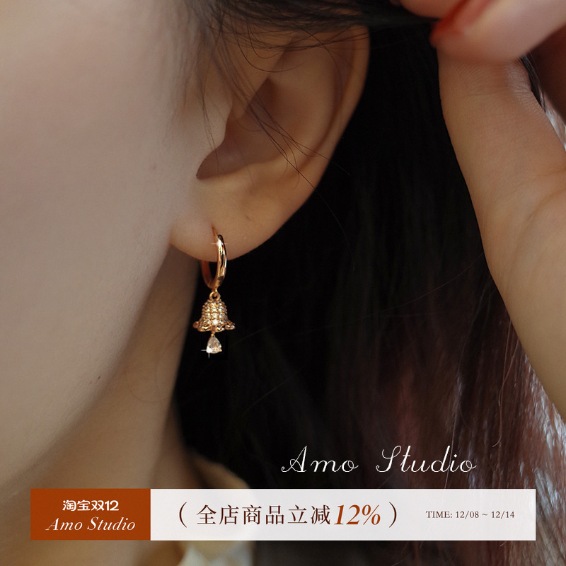 AMO圣诞铃铛耳环女甜美复古