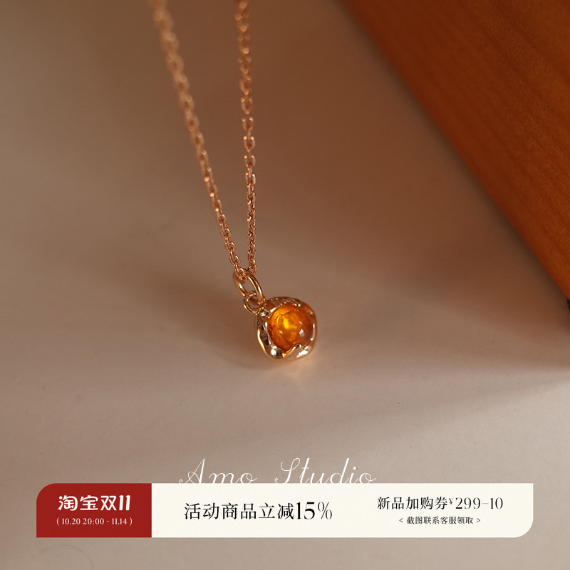 AMO一颗时光碎片合成琥珀项链女纯银小众轻奢复古2025年新款春夏