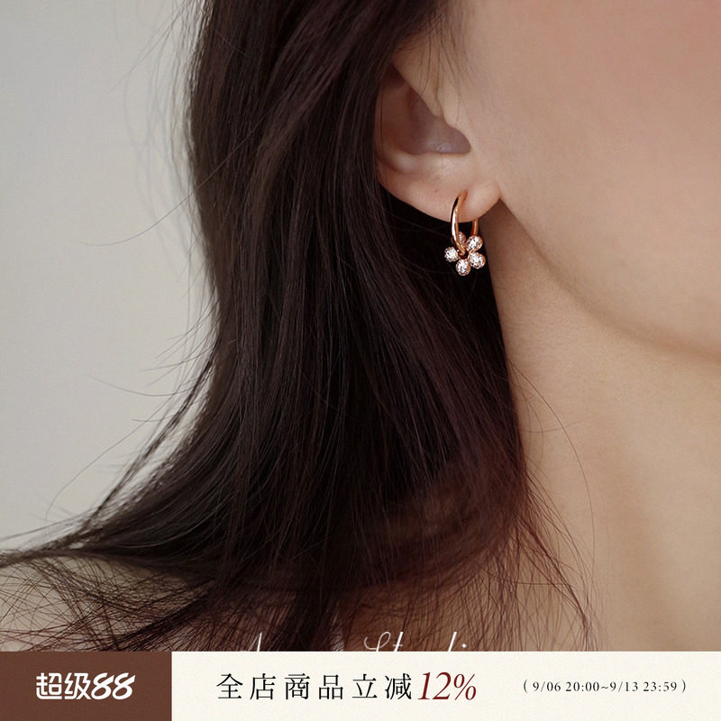 AMO满钻花朵耳环女温柔甜美图片