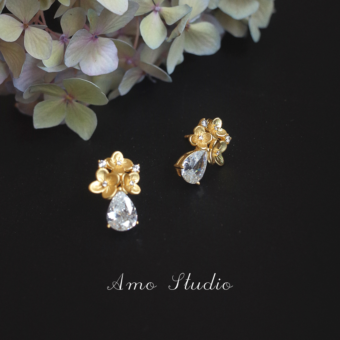 AMO繁花系列闪钻花朵耳环设计感