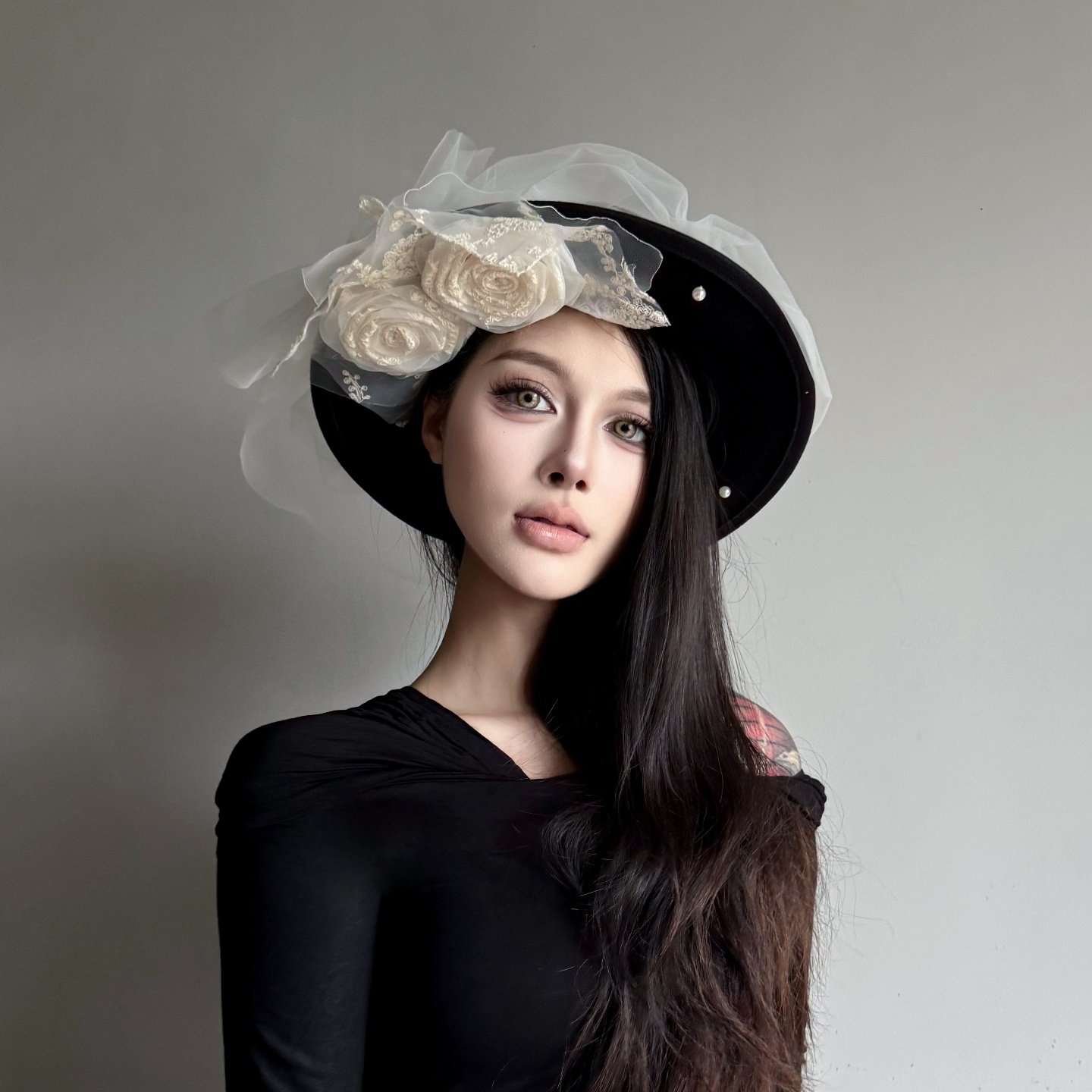 原创手作蕾丝玫瑰花朵网纱仿毛呢平顶礼帽女走秀千金名媛帽子秋冬