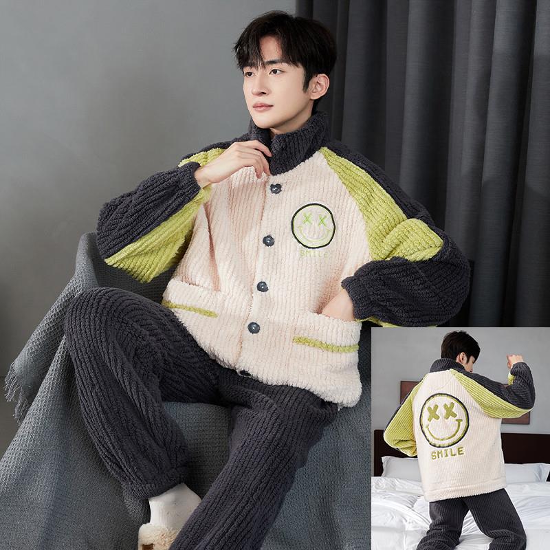 男款睡衣秋冬季法兰绒加厚加绒大童卡通学生男孩纽扣珊瑚绒家居服