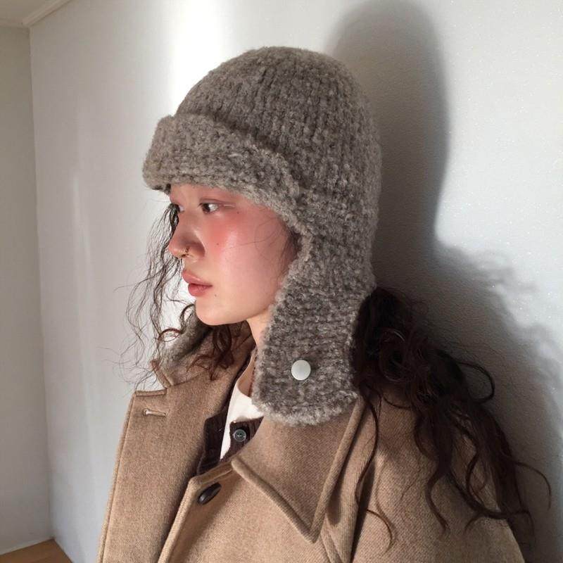 韩国设计师针织圈圈羊毛可爱飞行帽女冬白色护耳保暖毛线雷锋帽子