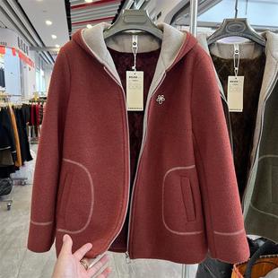 时尚妈妈装加绒加厚连帽外套女2025冬新款超好看休闲夹克中年上衣