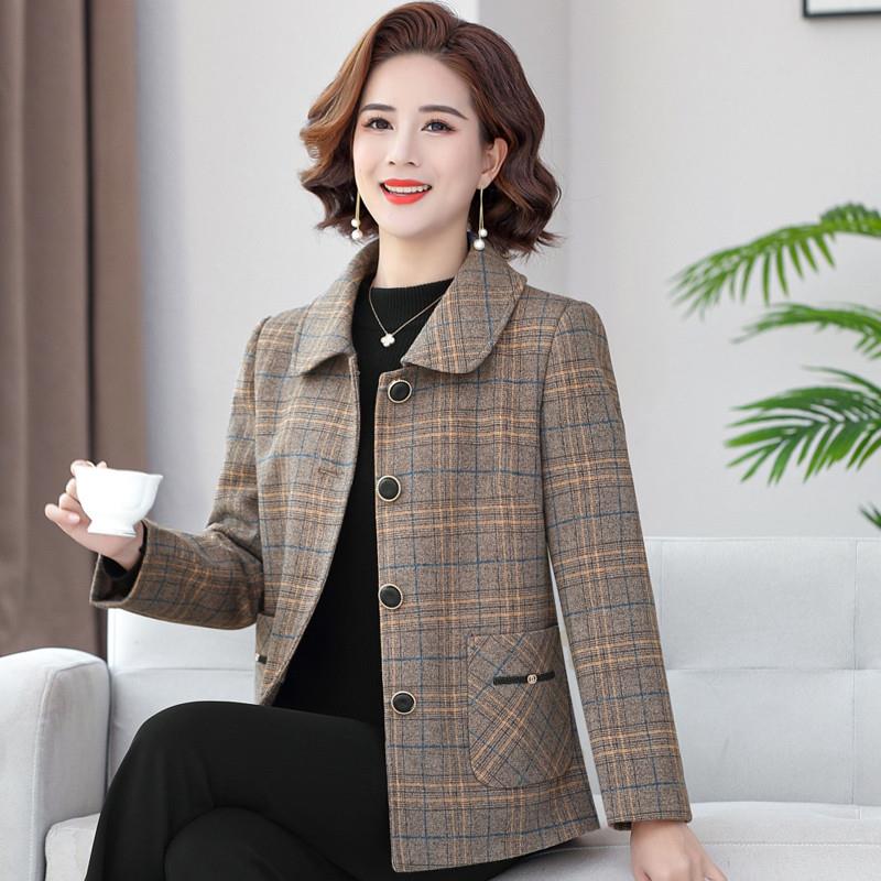 中年妈妈春秋时尚洋气春季外套女款老年人中老年2026新款春装上衣图片