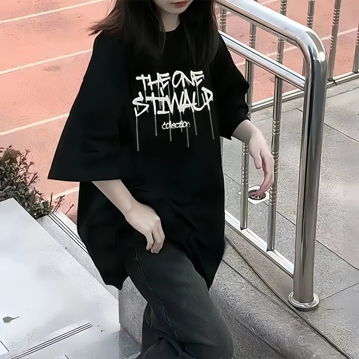 夏季黑色纯棉宽松学生短袖T恤图片