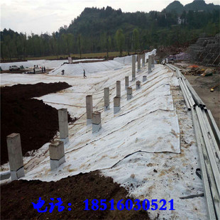 地下室水渠人工湖地下车库路基隔水护坡工程防渗用膨润土防水毯