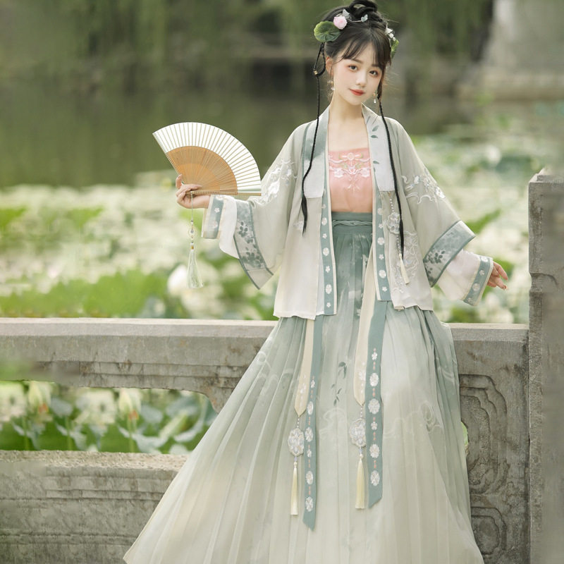 青玉案原创宋制褙子日常上班穿秋季仙气飘逸薄款齐腰襦裙合领衫