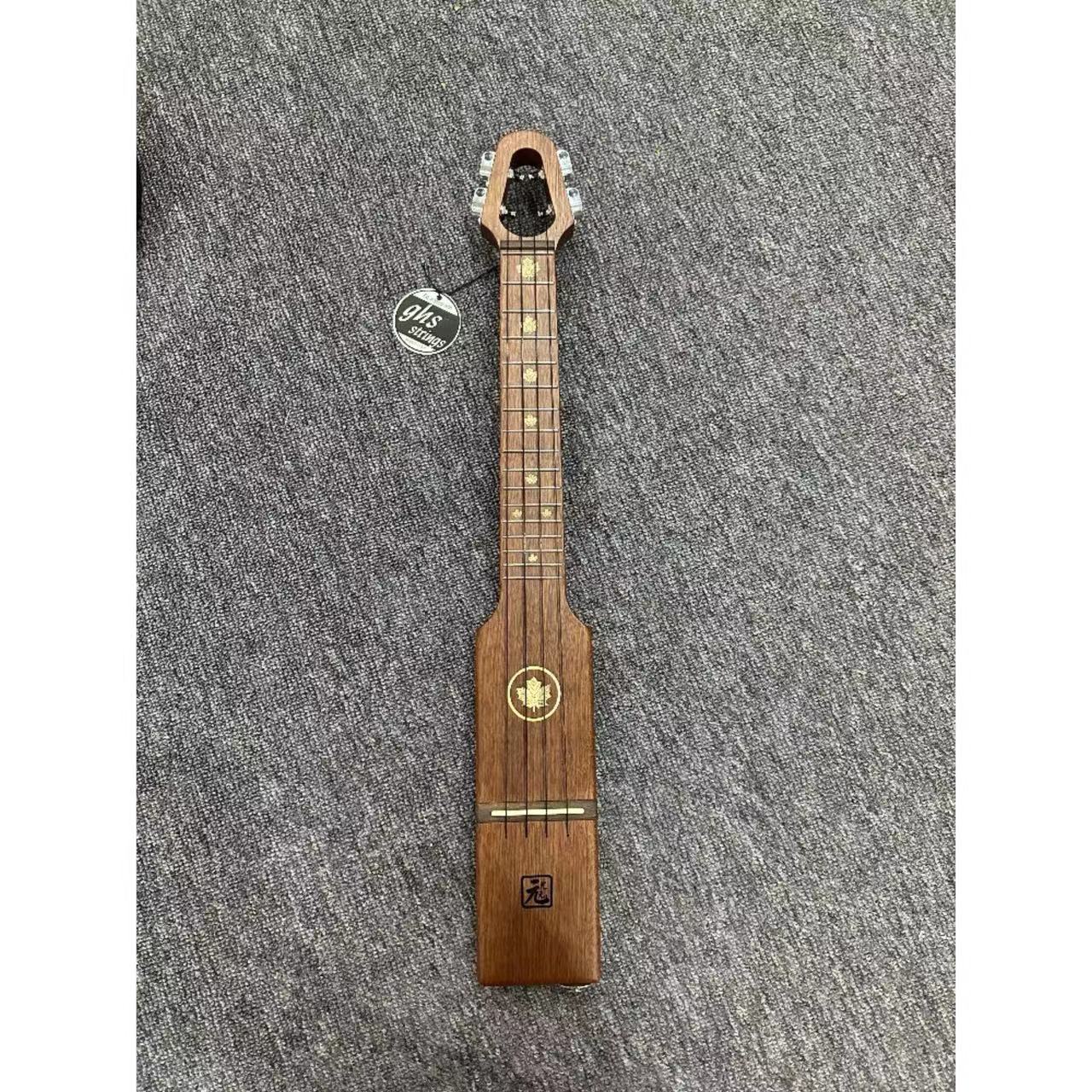 趣弹乐器元尤克静音尤克里里旅行工具琴便携小吉他夜间练琴电箱