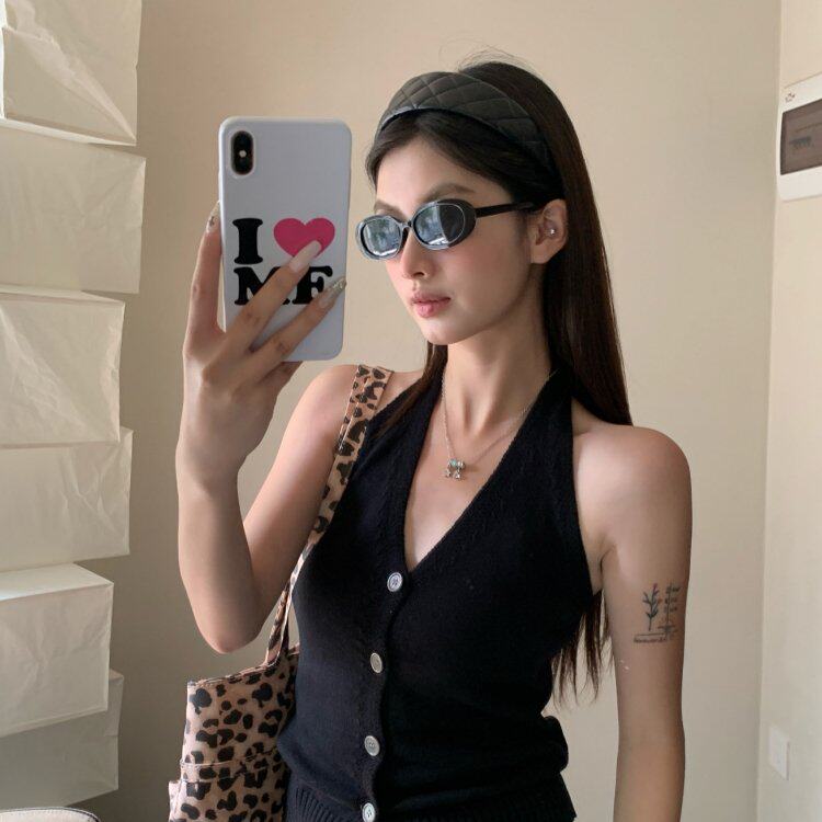 法式吊带背心女夏外穿白色美背绝美别致高级感针织挂脖上衣