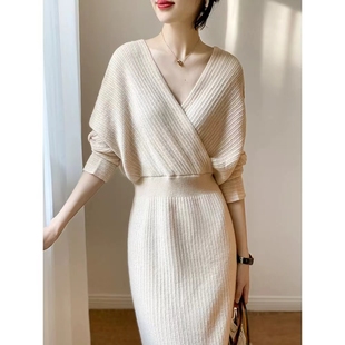 法式 纯色气质针织毛衣裙 高端气质宽松慵懒风打底连衣裙女秋冬新款