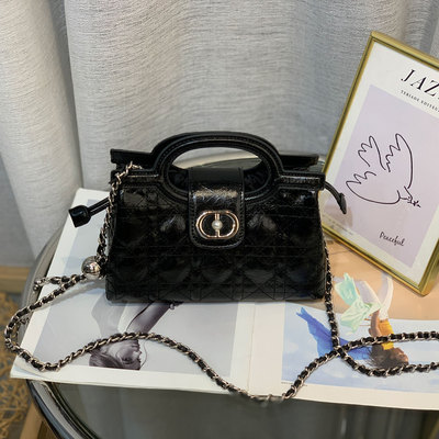 小香风菱格链条包女2026早春新款小牛皮迷你小方包手斜挎单肩包