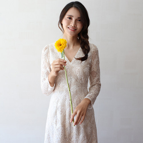 SHOOYA韩国蕾丝轻婚纱订婚礼服