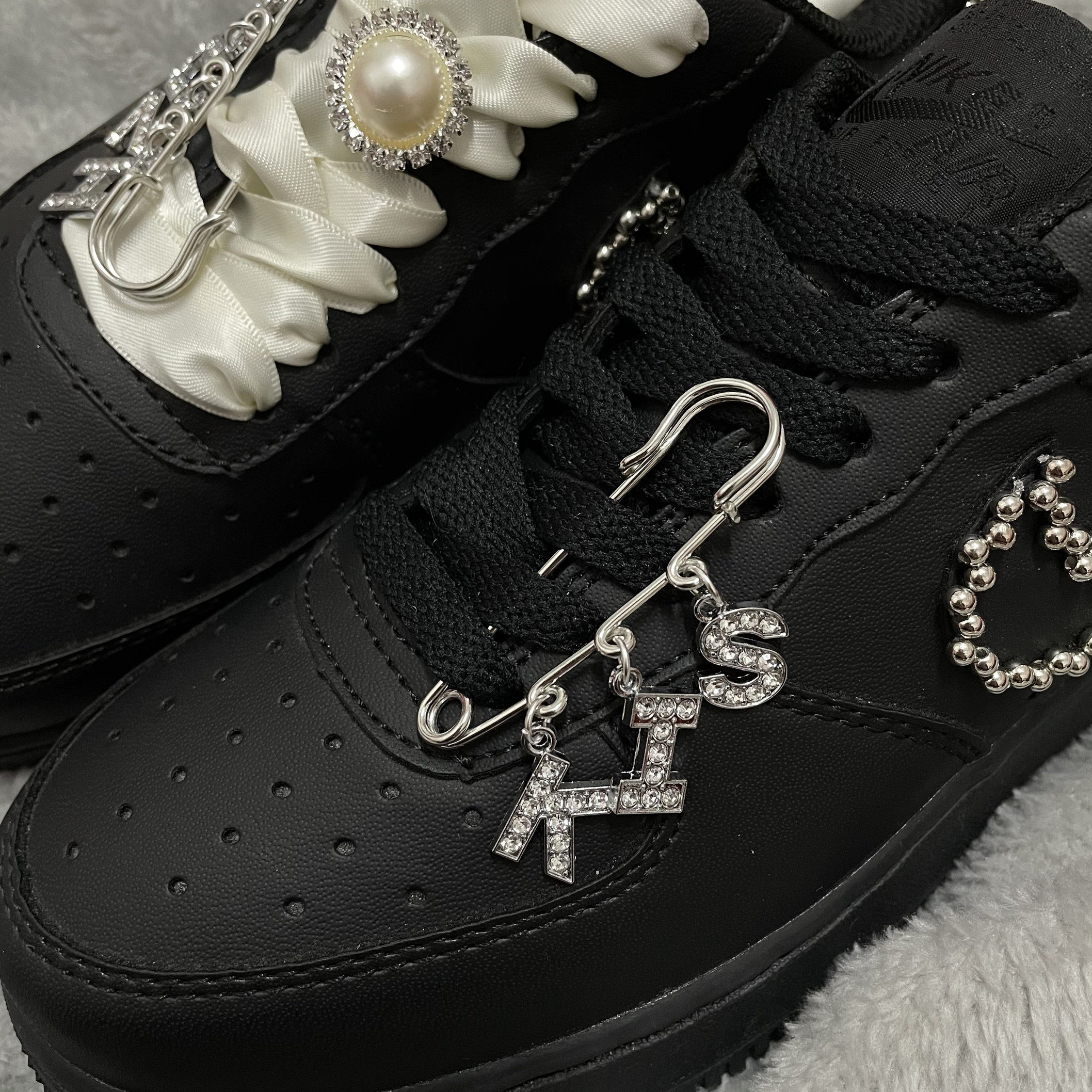 af1空军一号diy改造闪钻别针鞋链