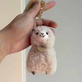 贝贝羊驼毛绒小挂件公仔玩偶情侣包包挂饰可爱女生书包配饰钥匙扣