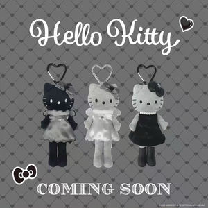 三丽鸥SANRIO黑白天使hello kitty猫黑皮长腿凯蒂猫毛绒挂件玩偶