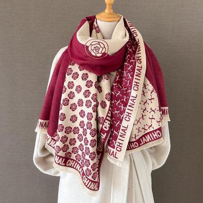 2025年秋冬新款山茶花仿羊绒围巾披肩两用女直播爆款送礼品围巾