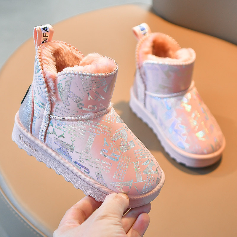 女童雪地靴冬季新款加绒儿童靴子