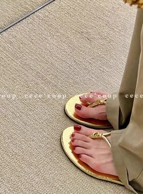 BVKV/4.12/新品 26FW 度假风平底夹趾外穿人字拖