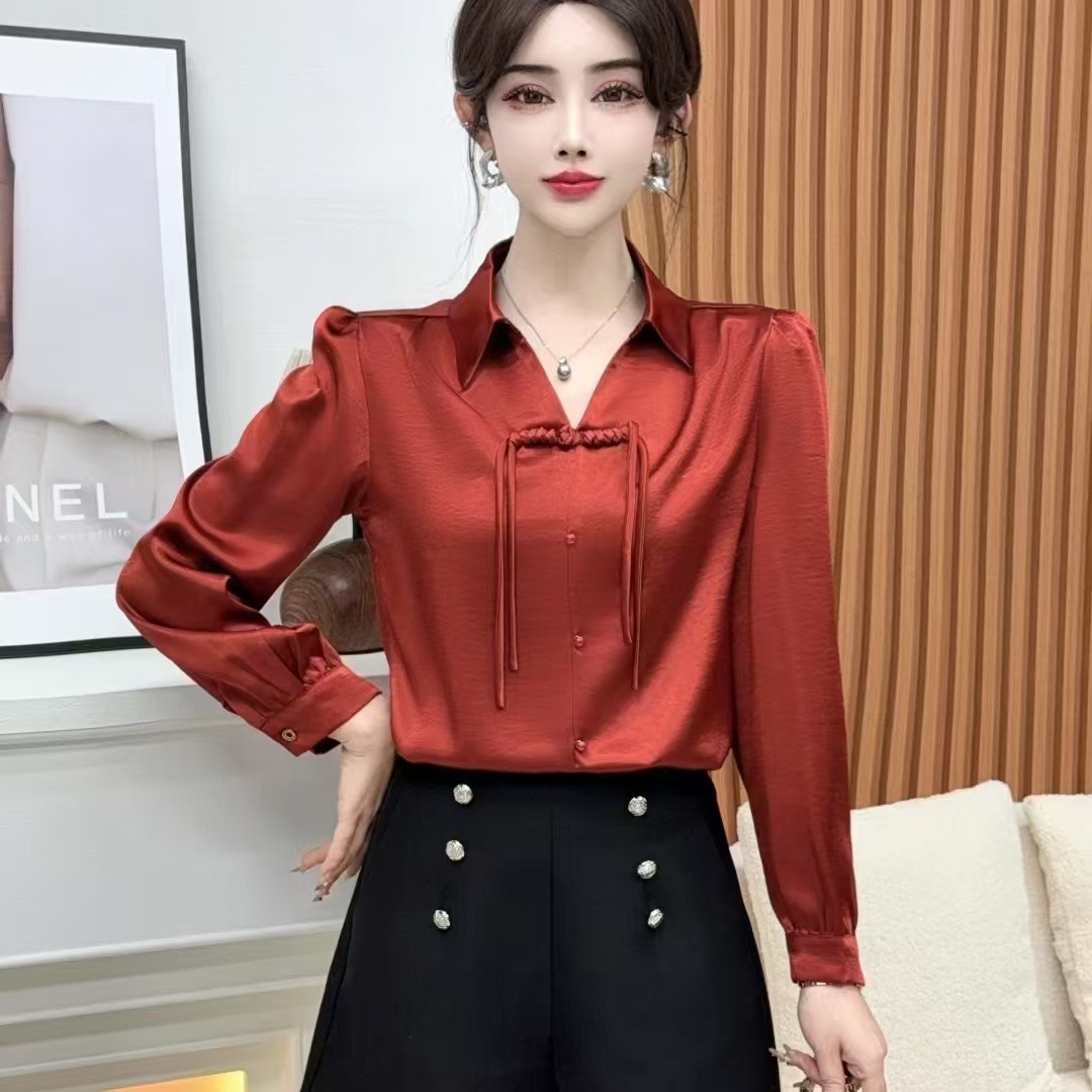 新中式国风盘扣衬衫女秋季新款复古气质缎面衬衣洋气妈妈遮肚小衫