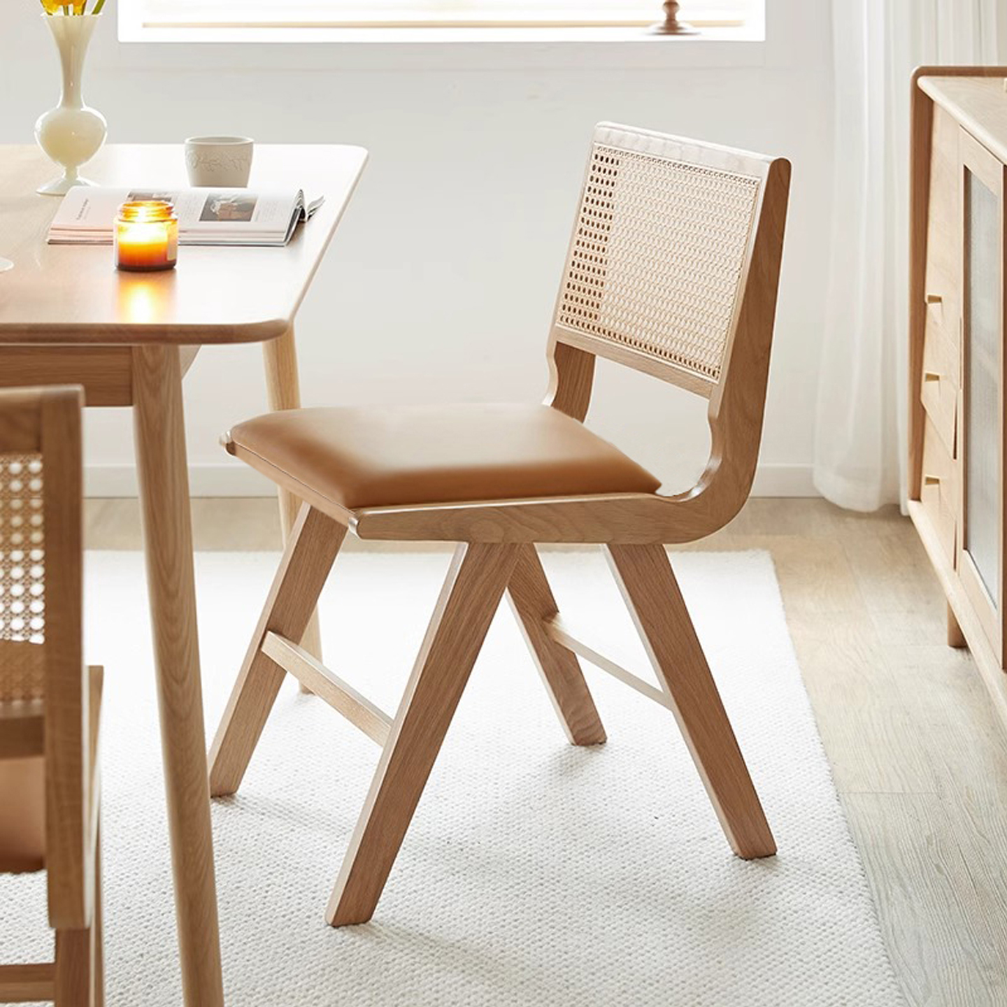 北欧实木藤编餐椅家用小户型