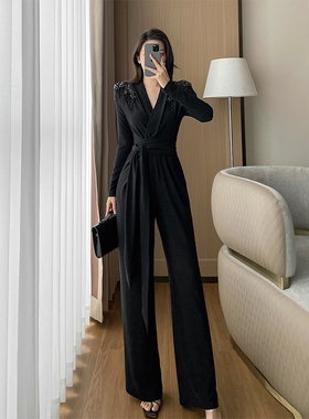 高级感灰色重工钉珠流苏连体裤女秋季新款时尚V领系带收腰连衣裤