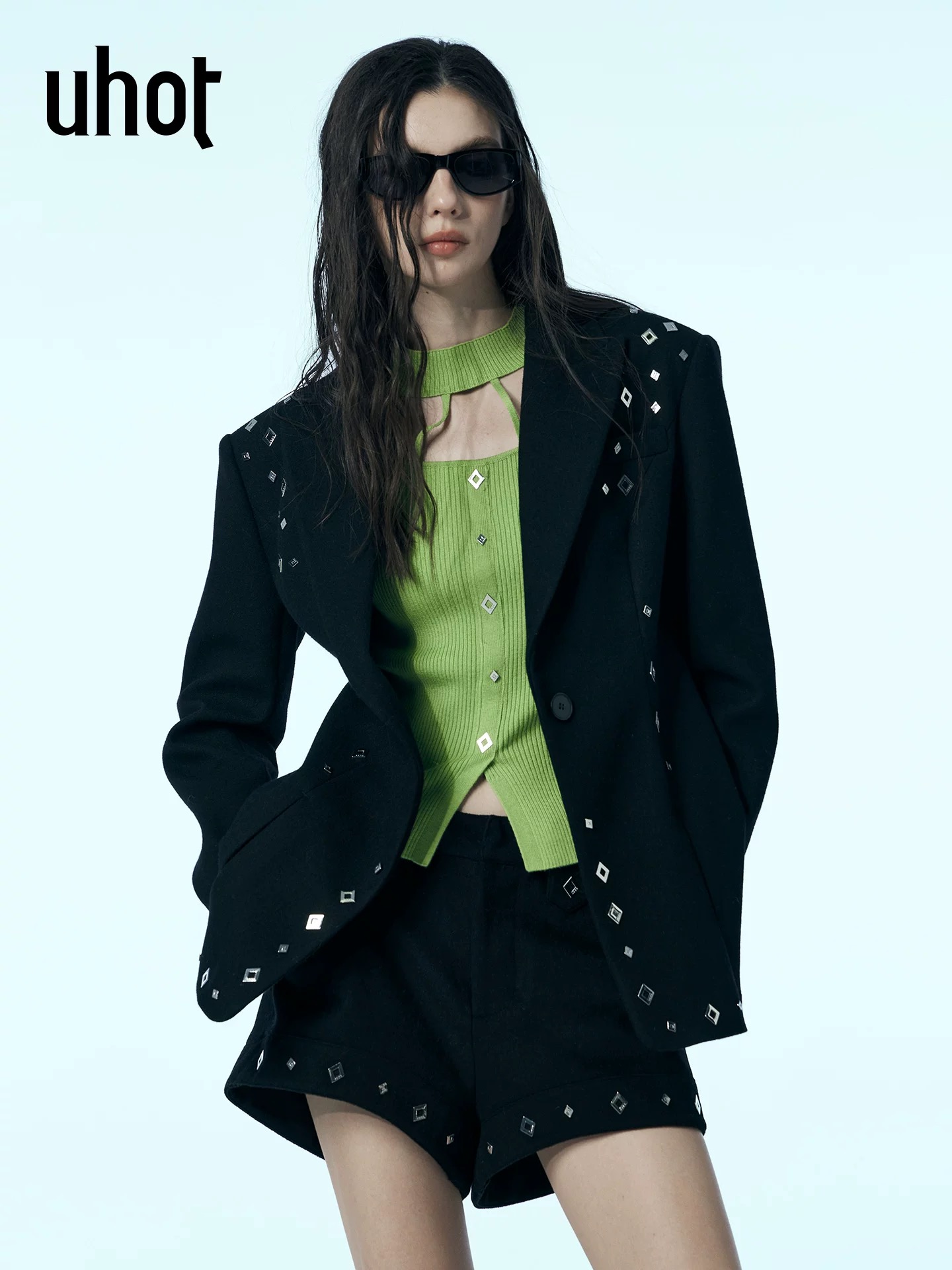 uhot/诱货黑色菱形钉珠西装单排扣设计简约大方干练通勤UWWW3W239