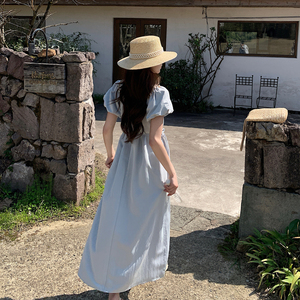 设计感蓝色泡泡袖宽松连衣裙女2025年夏季新款圆领温柔风气质长裙图片