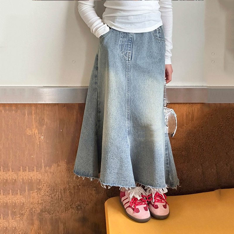 女童牛仔半身裙时髦洋气2025春夏长款儿童学生休闲松紧腰百搭半裙