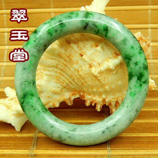 翡翠老坑种阳绿色手镯a货原石